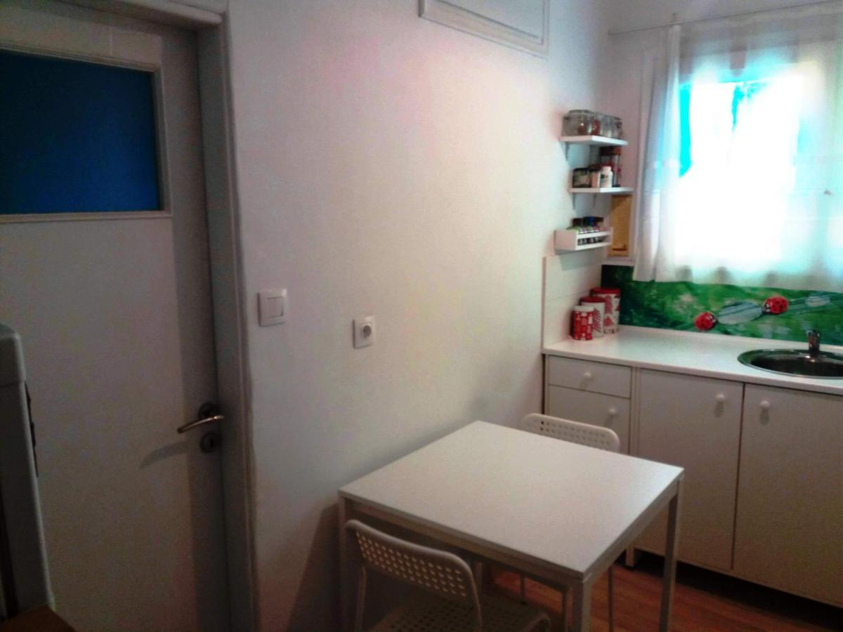Renovated Apartment In The Center Of เอเธนส์ ภายนอก รูปภาพ