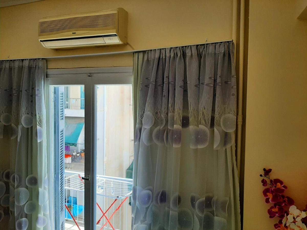 Renovated Apartment In The Center Of เอเธนส์ ภายนอก รูปภาพ